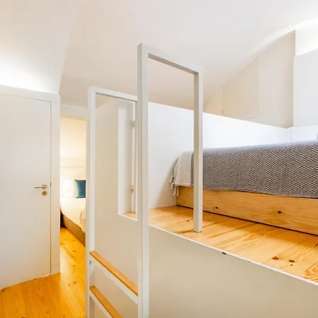 Loft With Mezzanine Apartment Porto