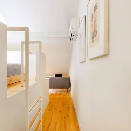 Loft With Mezzanine Apartment Porto