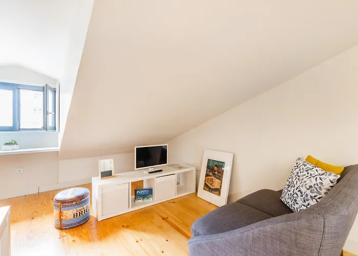 דירה Loft With Mezzanine פורטו